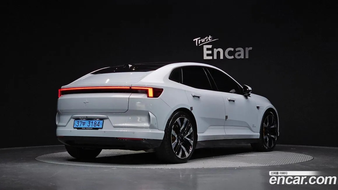 Polestar Polestar 4 — фото 2