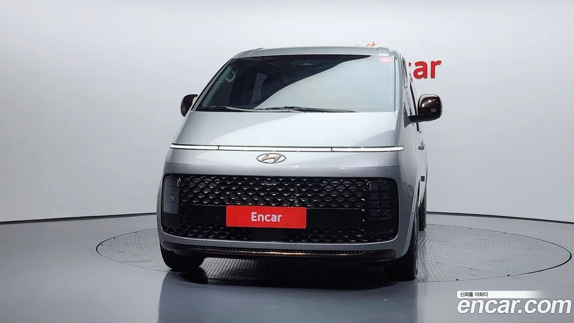 Hyundai Staria 2022 из KR, фото 3