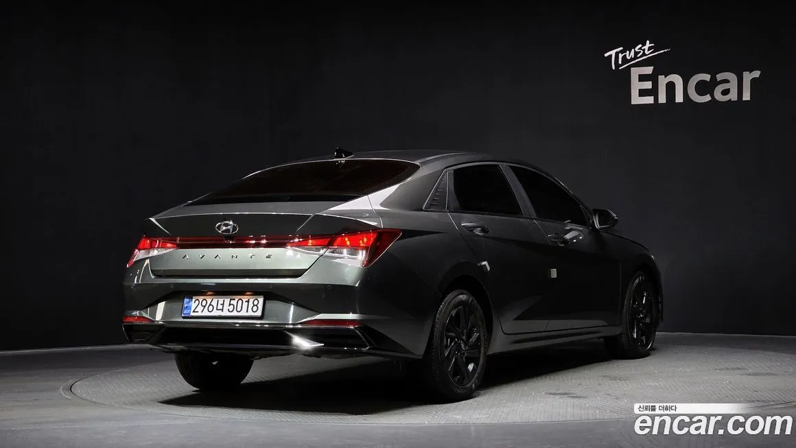 Hyundai AVANTE 2023 из KR, фото 3