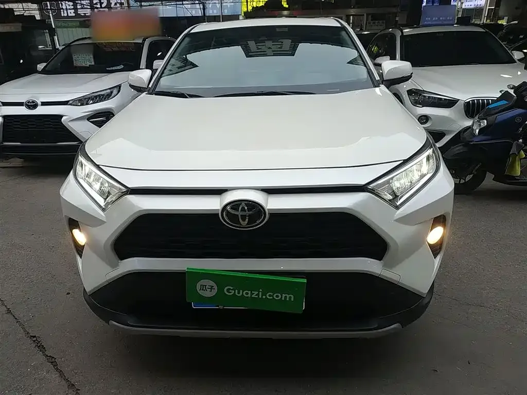 Toyota RAV4 2021 из CN, фото 3