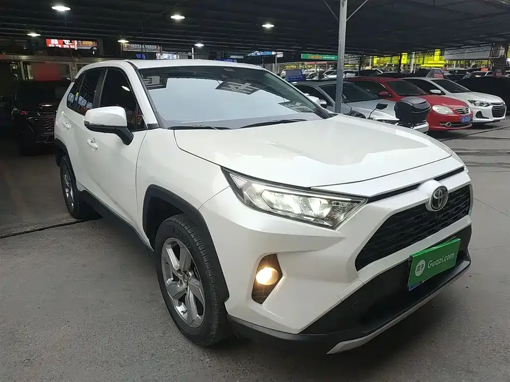 Toyota RAV4 2021 из CN, фото 4