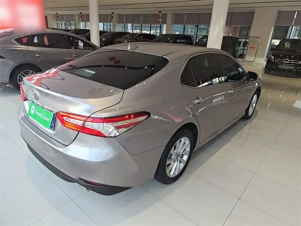 Toyota Camry 2021 из CN, фото 7