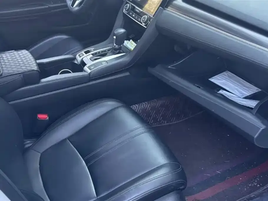 Honda Civic 2022 из CN, фото 4
