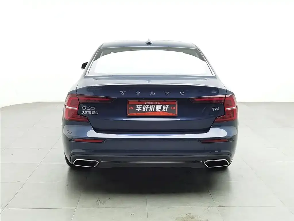 Volvo S60 2021 из CN, фото 4