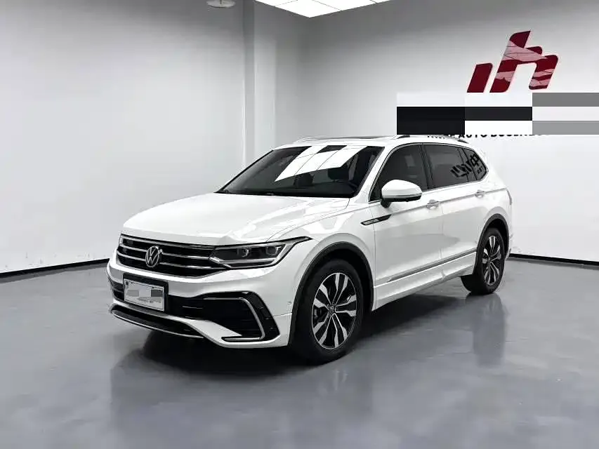 Volkswagen Tiguan L 2023 из CN, фото 1