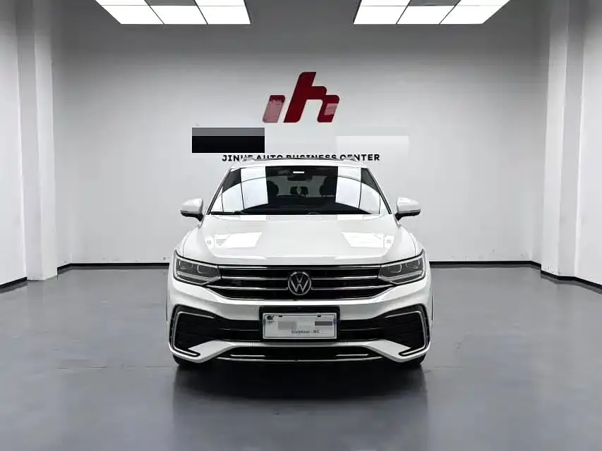 Volkswagen Tiguan L 2023 из CN, фото 4