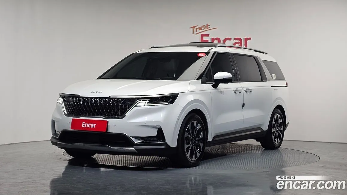 Kia Carnival 2023 из KR, фото 1