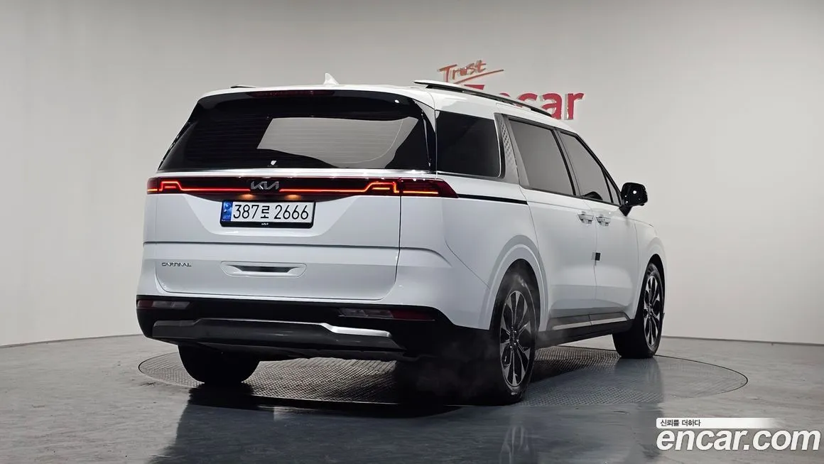 Kia Carnival 2023 из KR, фото 4