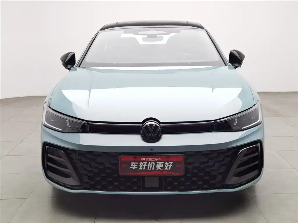 Volkswagen Passat — фото 2