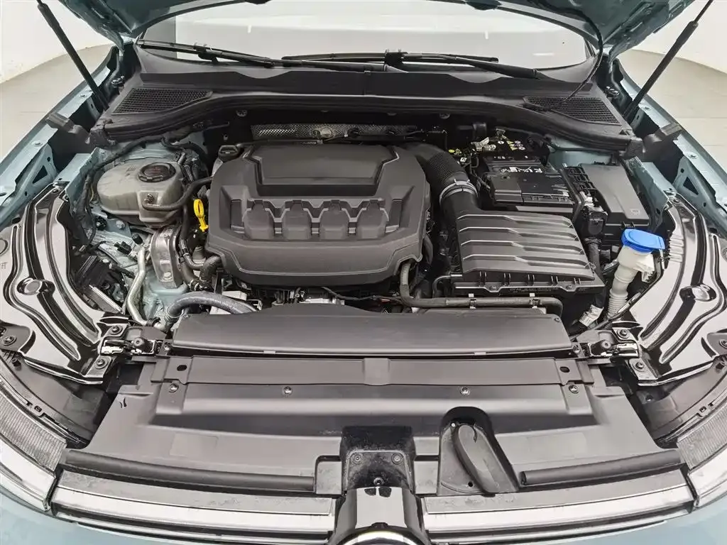 Volkswagen Passat — фото 6