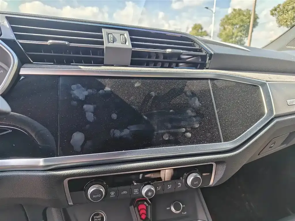 Audi Q3 Sportback — фото 4
