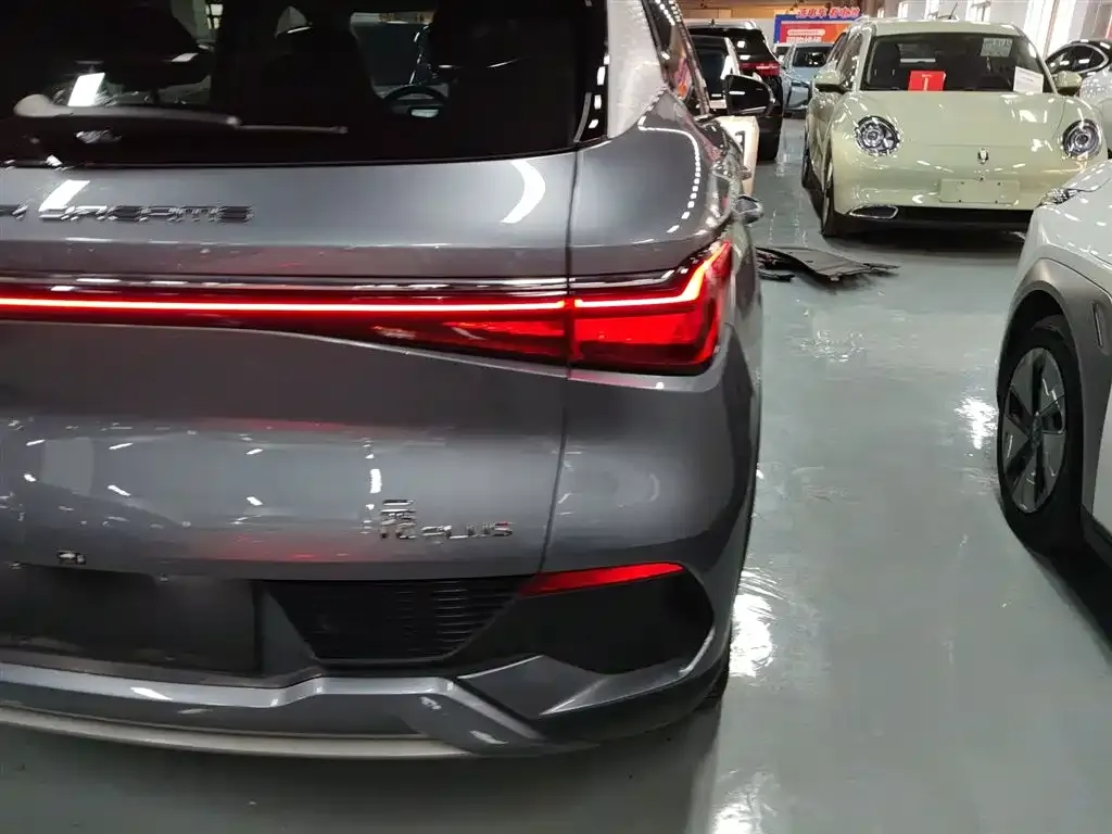 BYD Yuan Plus 2023 из CN, фото 3