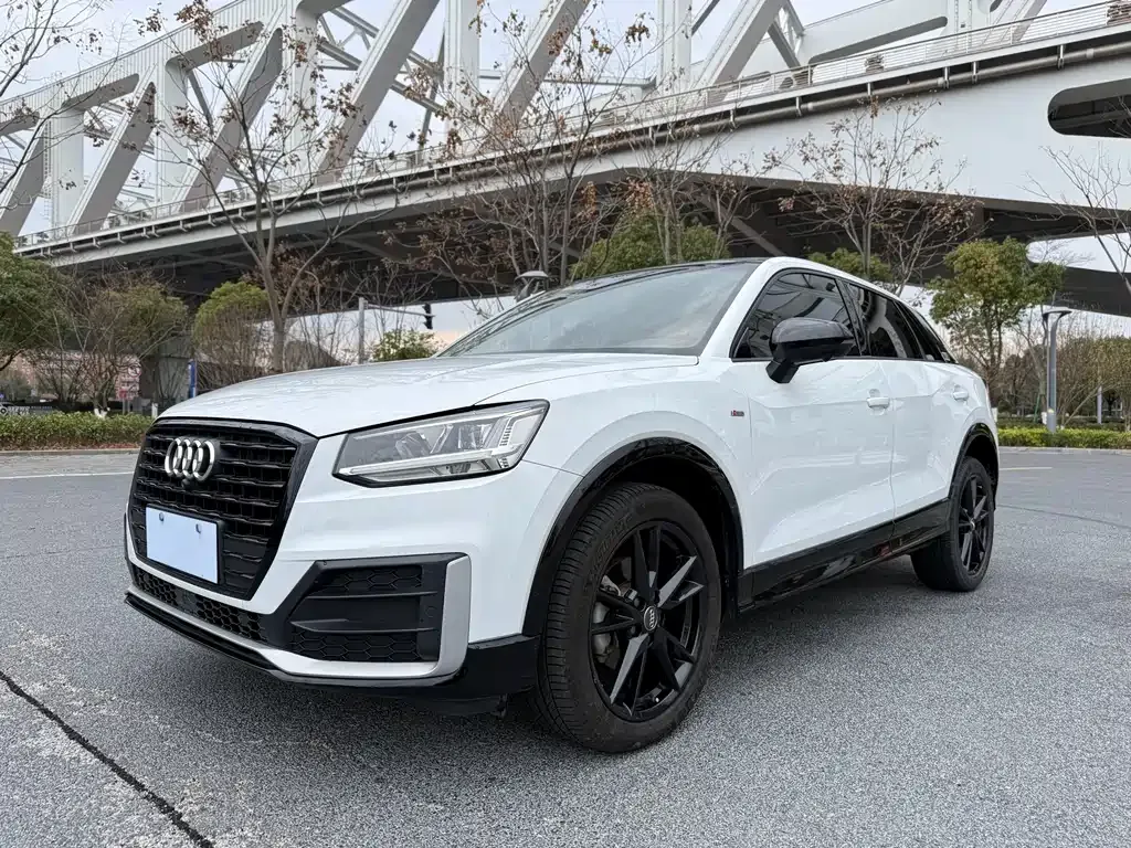 Audi Q2L 2021 из CN, фото 1