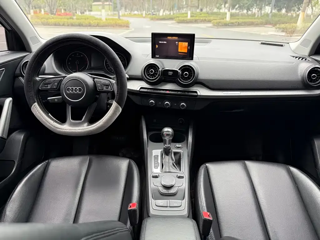 Audi Q2L 2021 из CN, фото 4