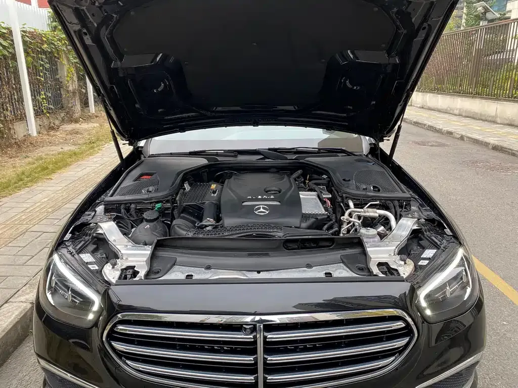 Mercedes-Benz E-Class New Energy — фото 4