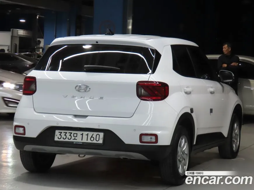 [object Object] Venue 2023 из KR, фото 2