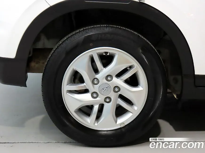 [object Object] Venue 2023 из KR, фото 5