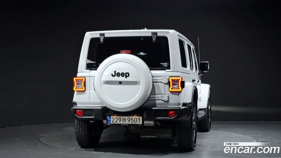 Jeep Wrangler — фото 4