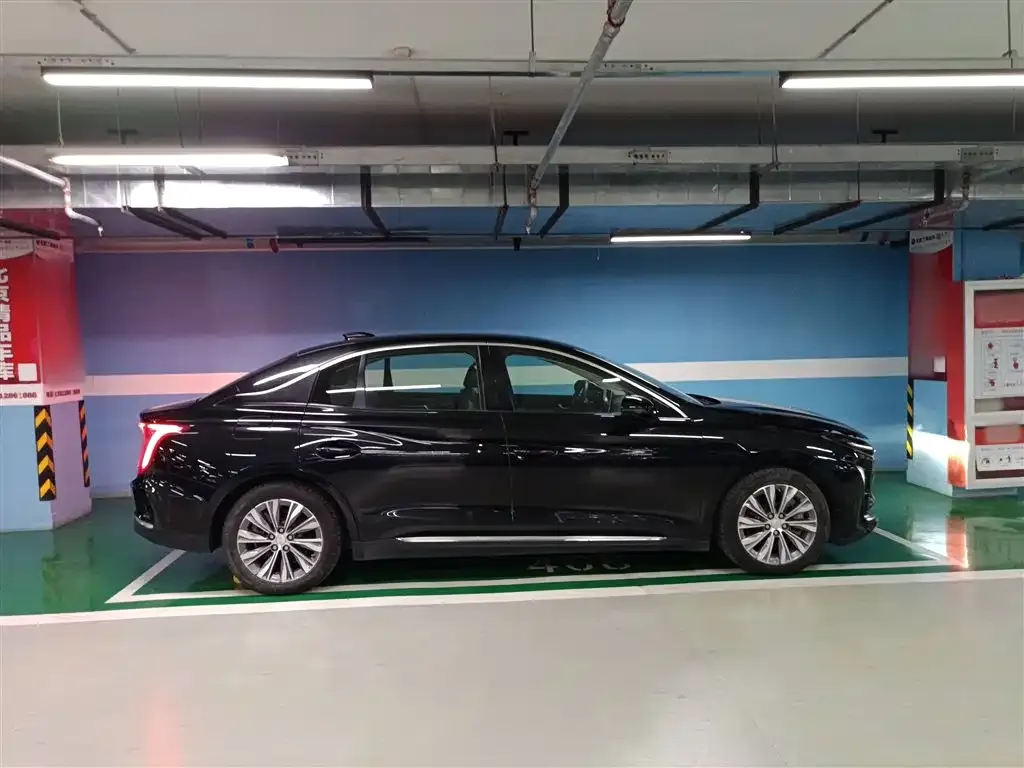 Hongqi E-QM5 2022 из CN, фото 5
