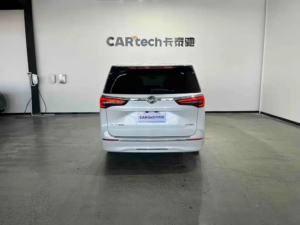 Buick GL8 2023 из CN, фото 5