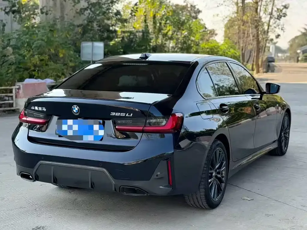 [object Object] 3 Series 2023 из CN, фото 8