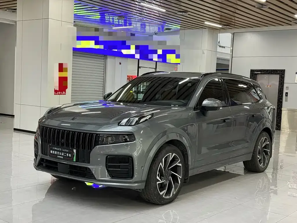 Lynk & Co 09 EM-P