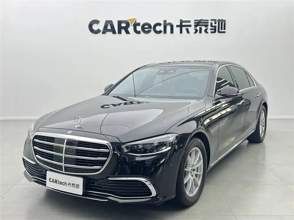 Mercedes-Benz S-Class — фото 1