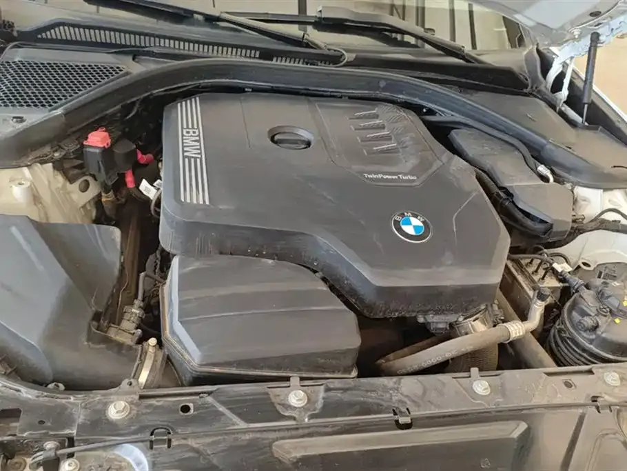 BMW 3 Series 2024 из CN, фото 9