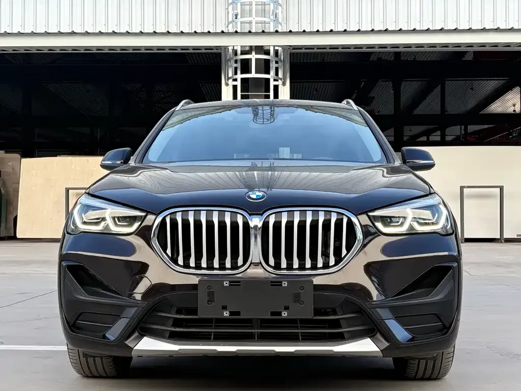 BMW X1 — фото 2