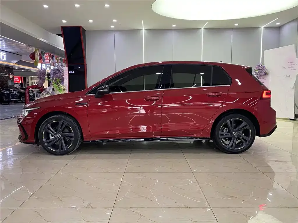 Volkswagen Golf 2021 из CN, фото 4