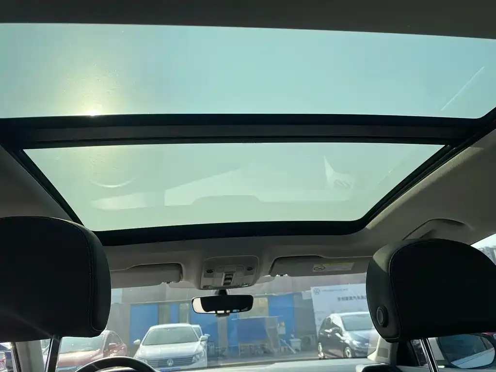 Audi Q3 2023 из CN, фото 7