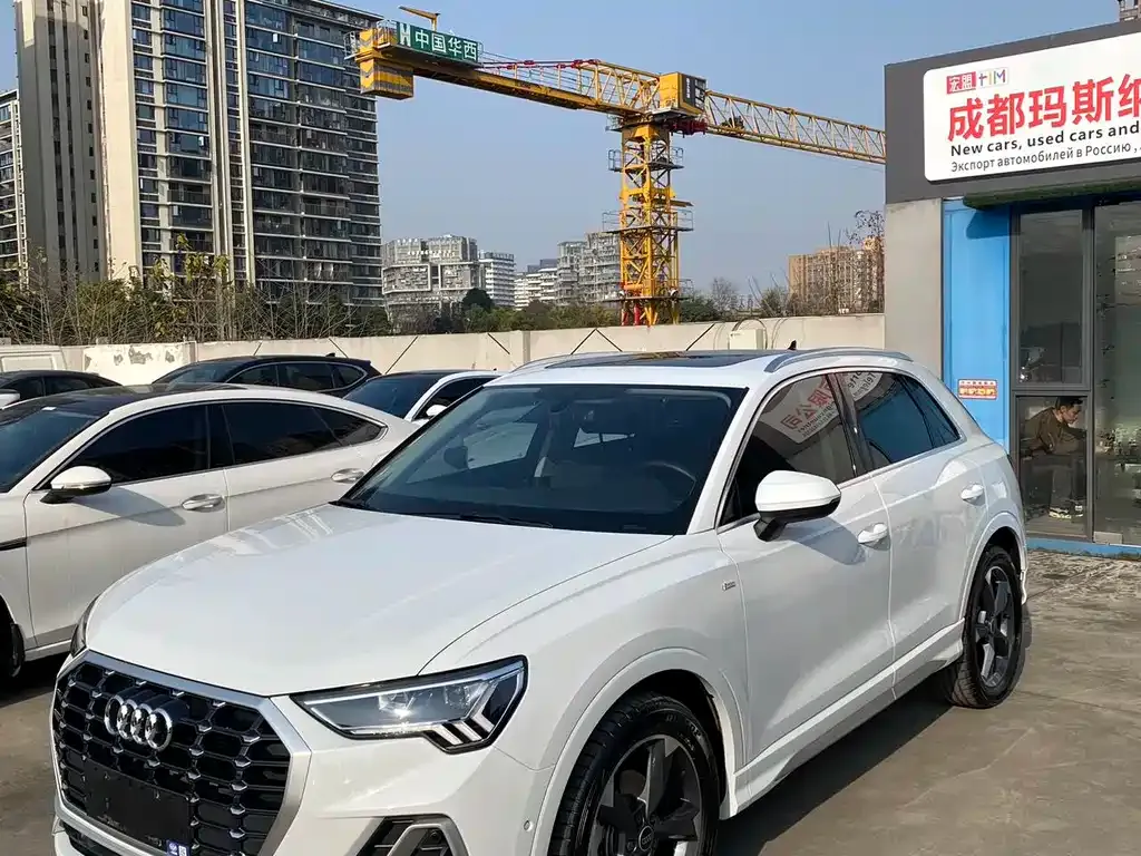 Audi Q3 2023 из CN, фото 10