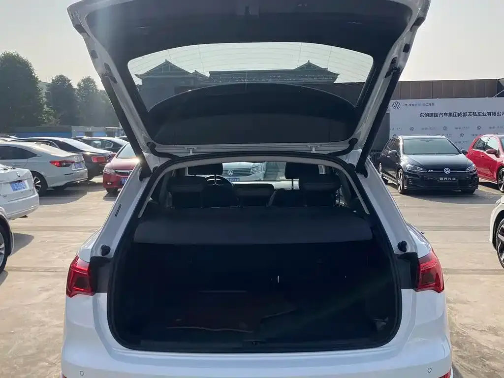 Audi Q3 2023 из CN, фото 2