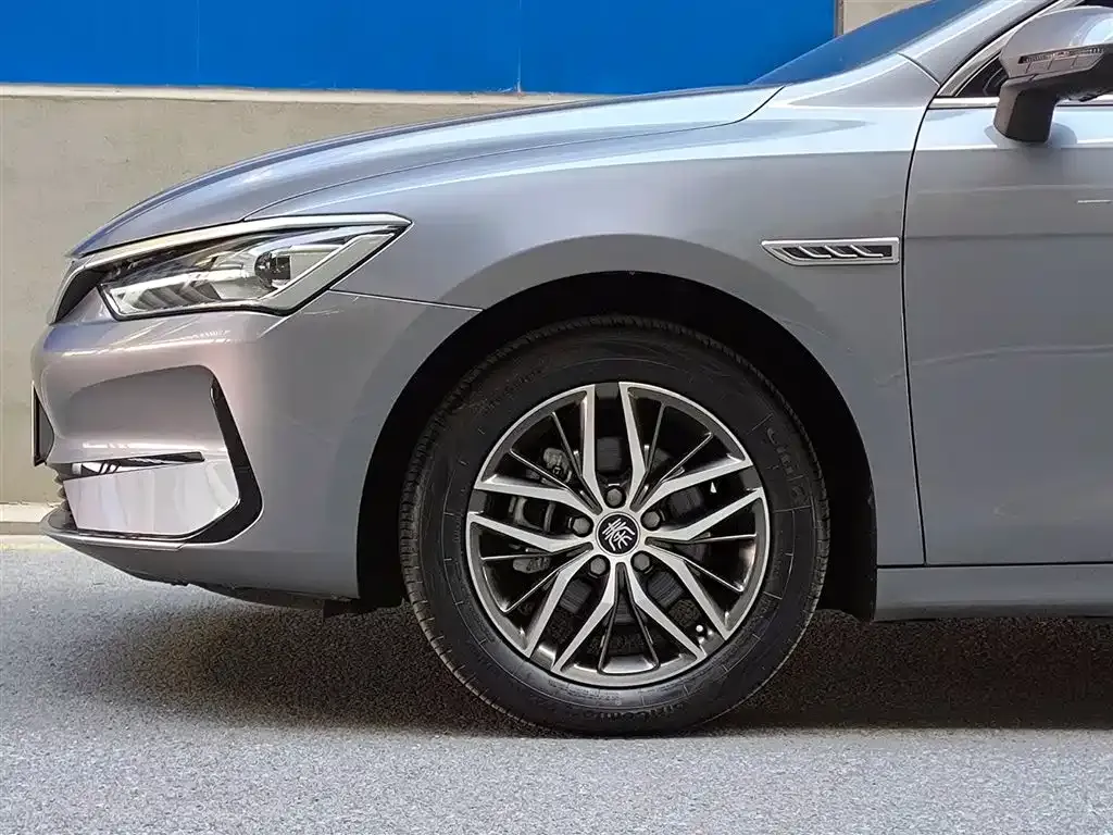 BYD Qin PLUS 2025 из CN, фото 6