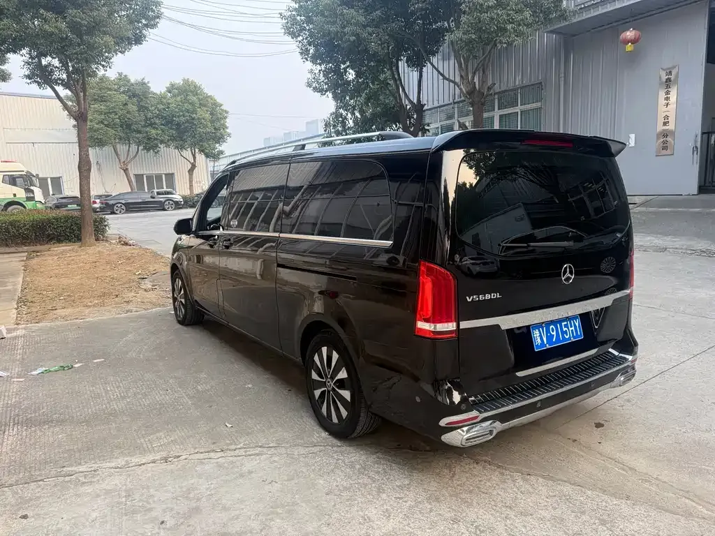 Mercedes-Benz Vito 2023 из CN, фото 8