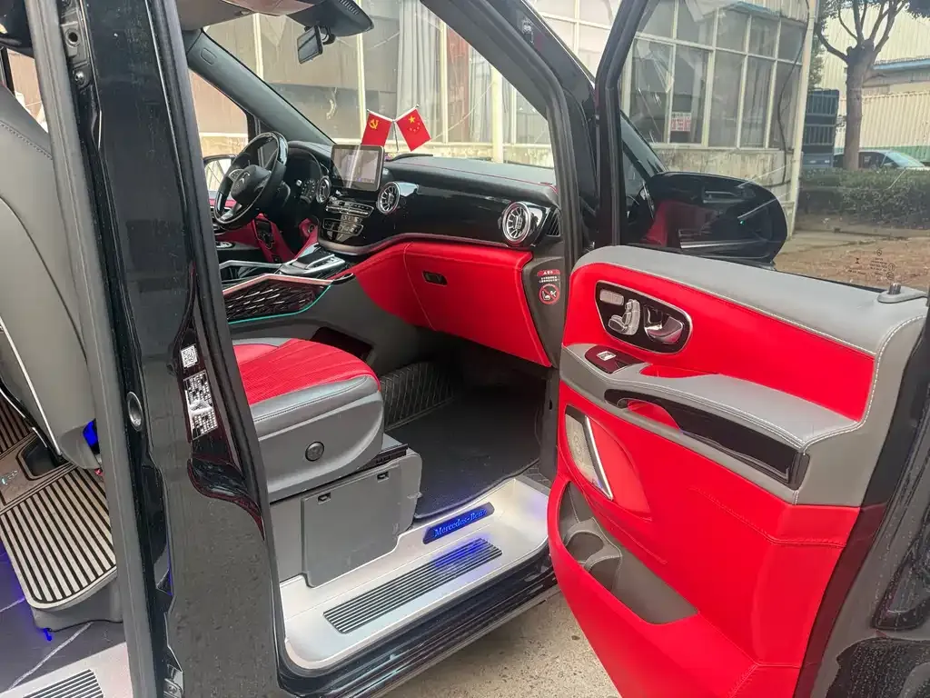 Mercedes-Benz Vito 2023 из CN, фото 7