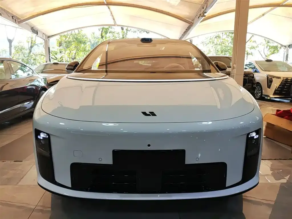 Li Auto i8 2026 из CN, фото 7