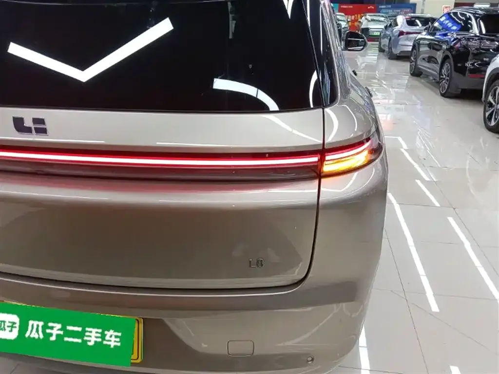 Li Auto L8 2023 из CN, фото 2