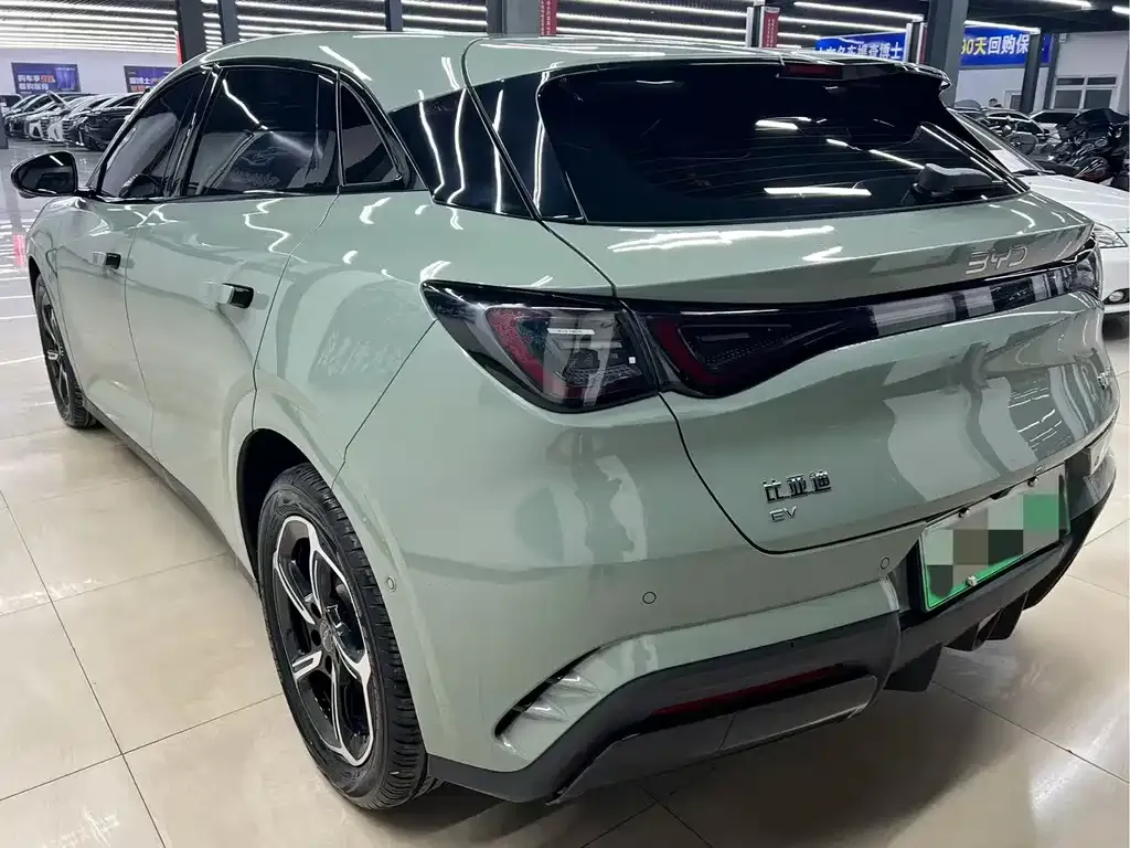 BYD Seal 06GT — фото 4