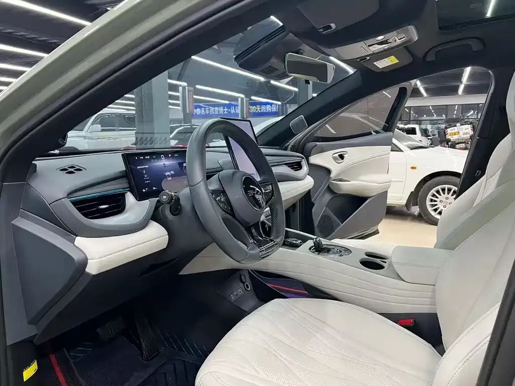 BYD Seal 06GT — фото 2