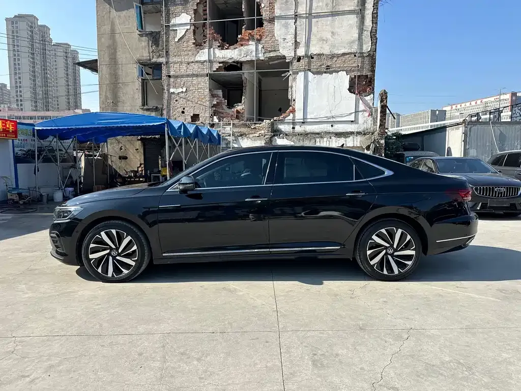 Volkswagen Passat 2022 из CN, фото 8