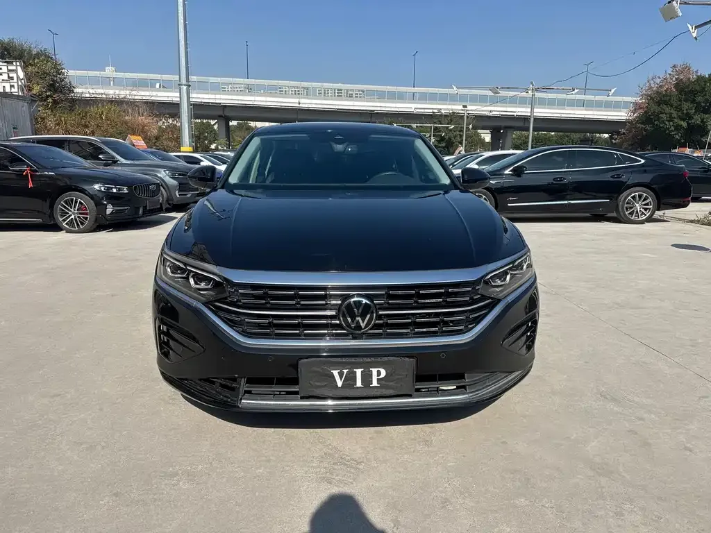 Volkswagen Passat 2022 из CN, фото 9