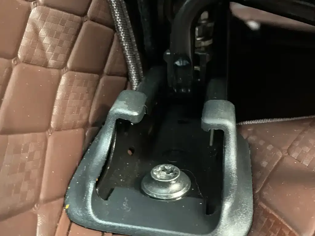 Toyota Corolla 2024 из CN, фото 2