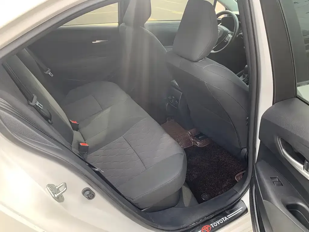 Toyota Corolla 2024 из CN, фото 4
