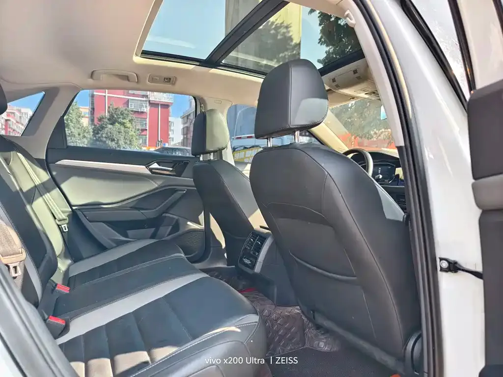 Volkswagen Sagitar 2021 из CN, фото 10