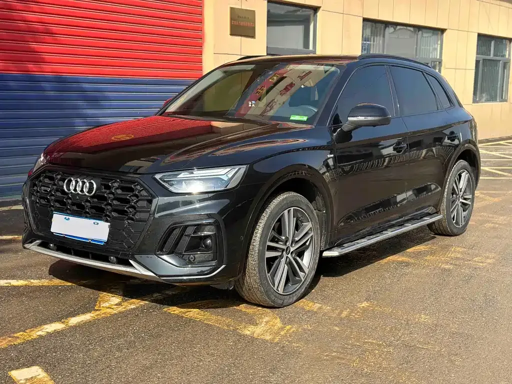 Audi Q5L 2022 из CN, фото 1