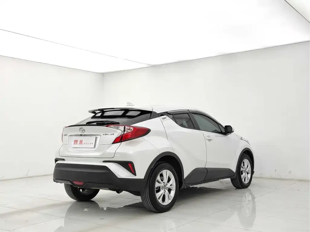 Toyota IZOA 2021 из CN, фото 2