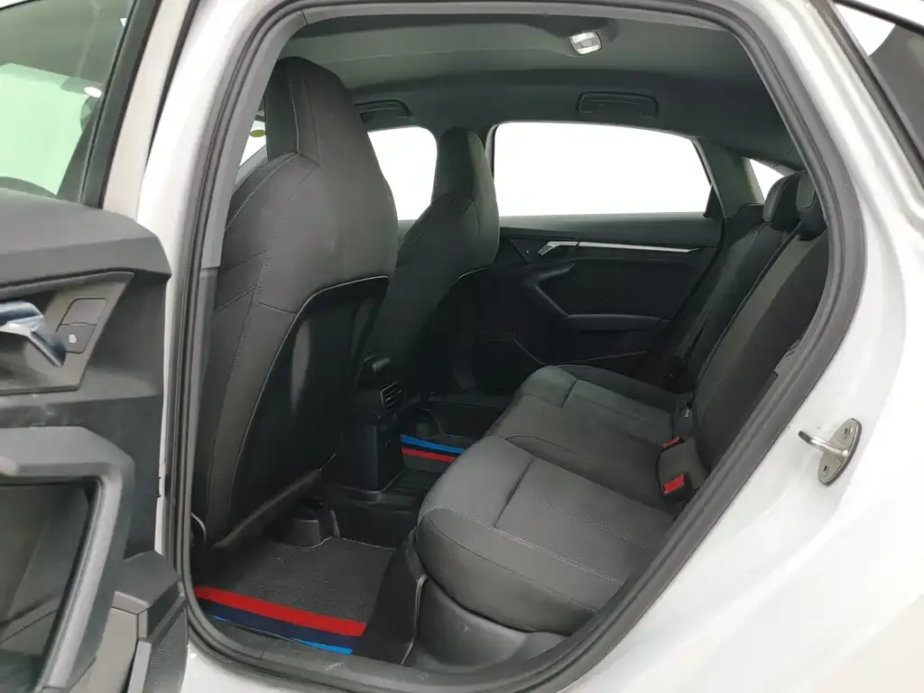 Audi A3 2022 из CN, фото 4