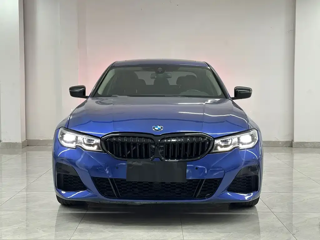 BMW 3 Series 2021 из CN, фото 2