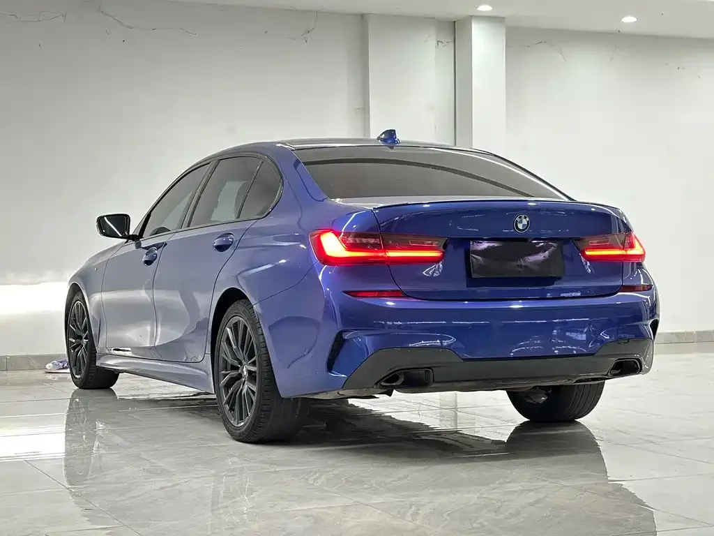 BMW 3 Series 2021 из CN, фото 3